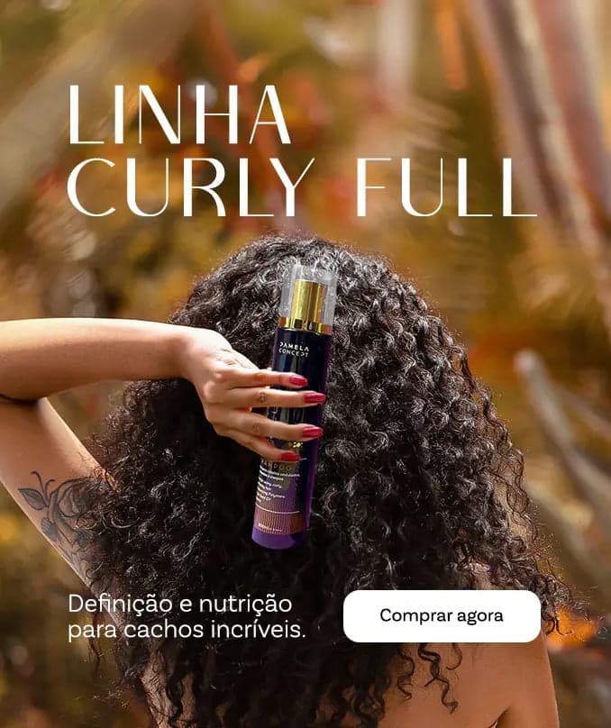 Linha Curly Full — definição e nutrição para cachos incríveis